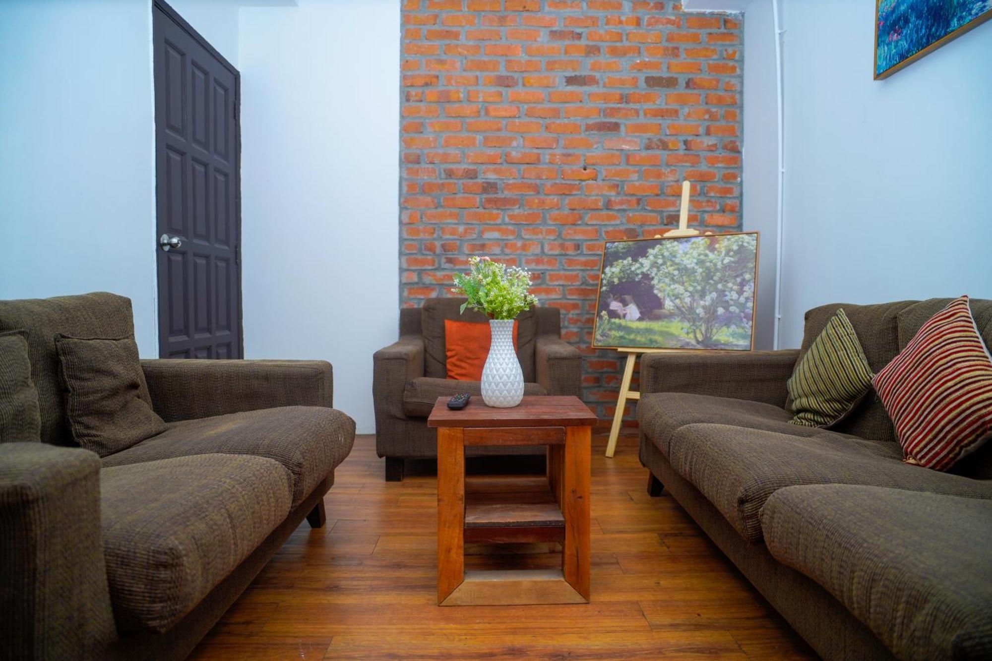Redstone Boutique Hotel Куала Лумпур Екстериор снимка