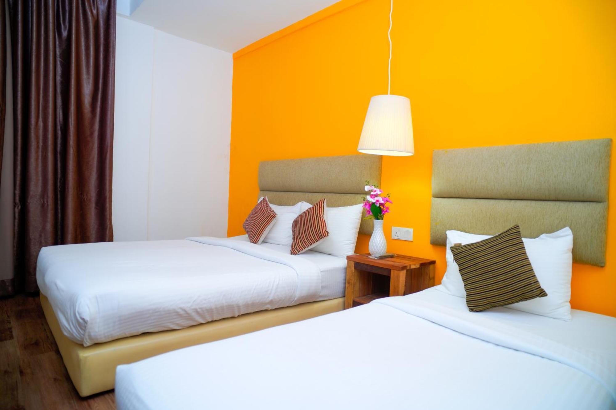 Redstone Boutique Hotel Куала Лумпур Екстериор снимка