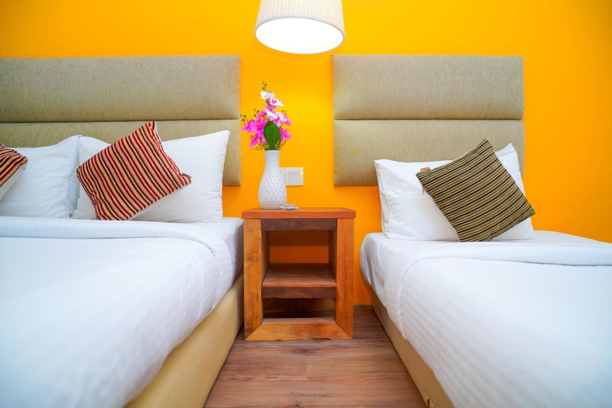 Redstone Boutique Hotel Куала Лумпур Екстериор снимка