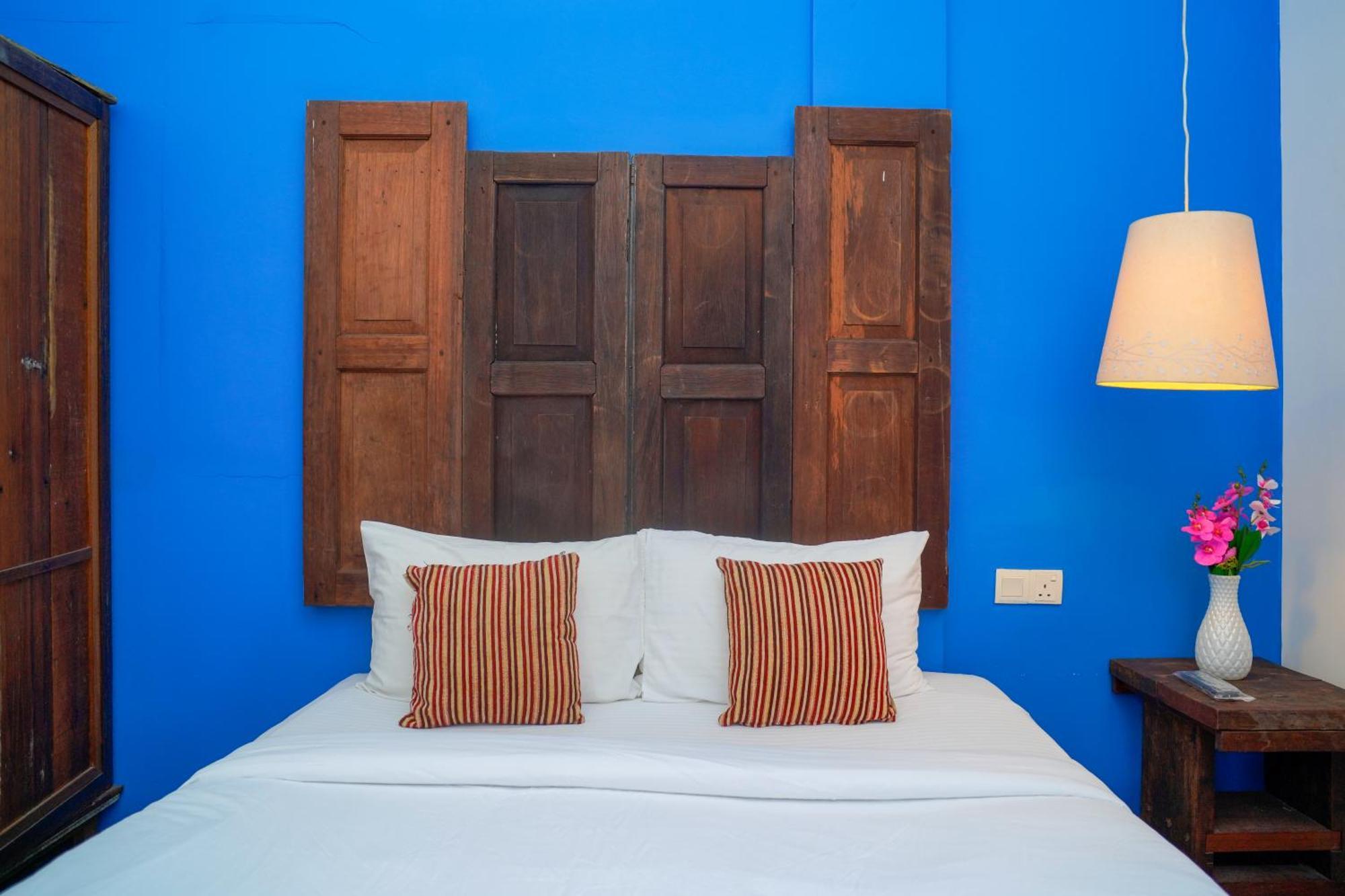 Redstone Boutique Hotel Куала Лумпур Екстериор снимка
