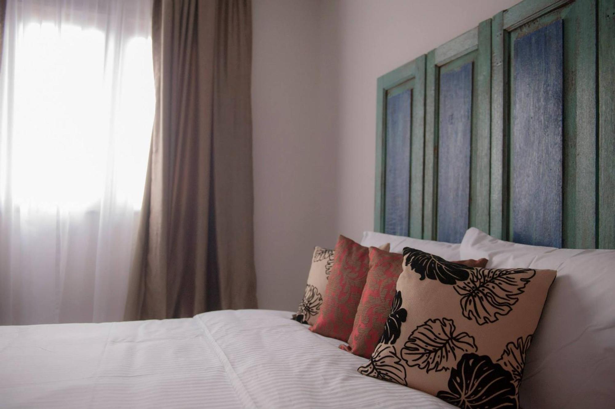 Redstone Boutique Hotel Куала Лумпур Екстериор снимка