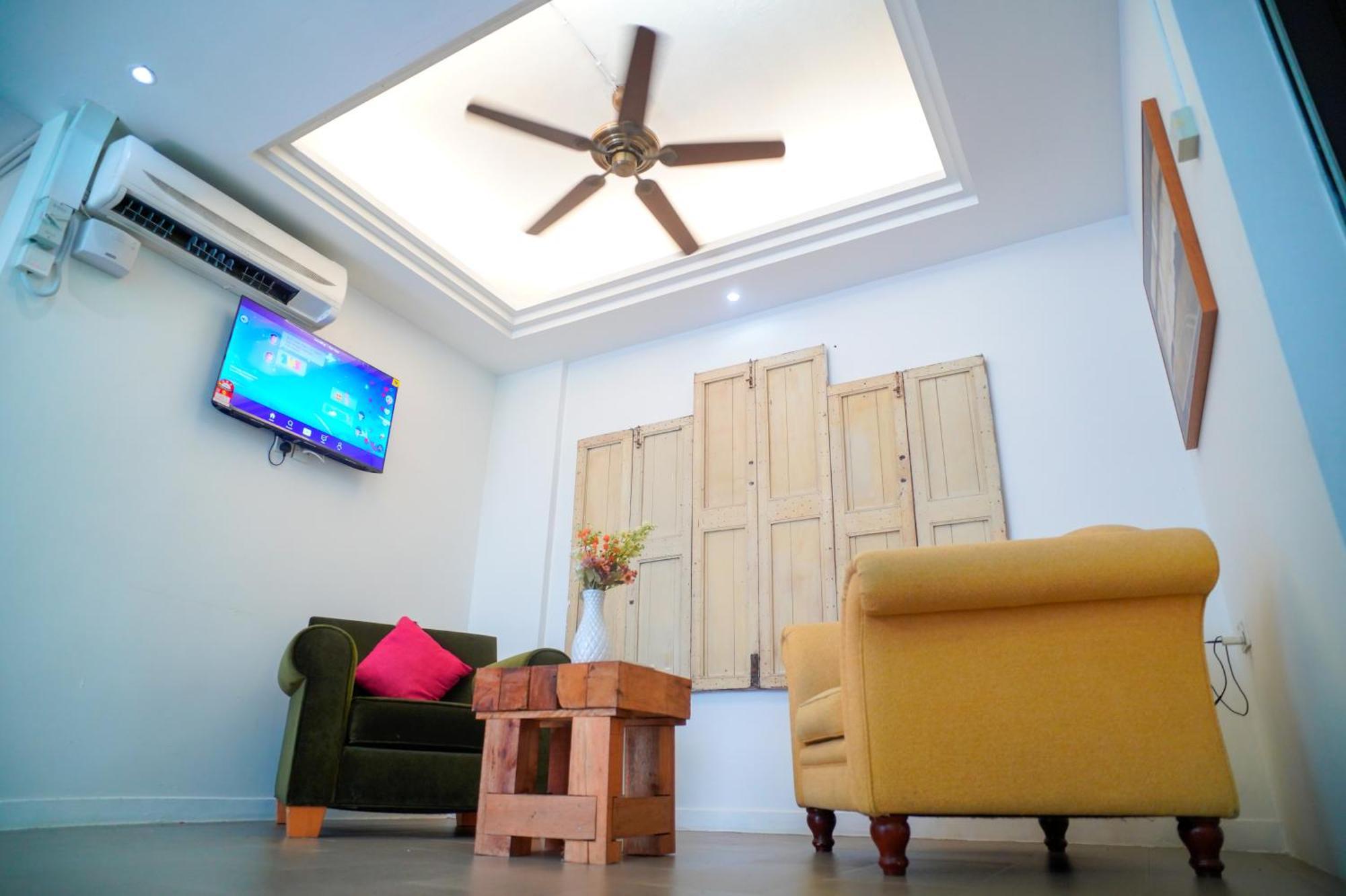 Redstone Boutique Hotel Куала Лумпур Екстериор снимка